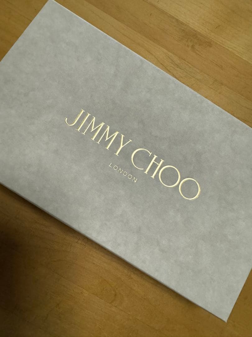 【しー。さま専用】JIMMY CHOOジミーチュウ レザーラウンドジップ長財布