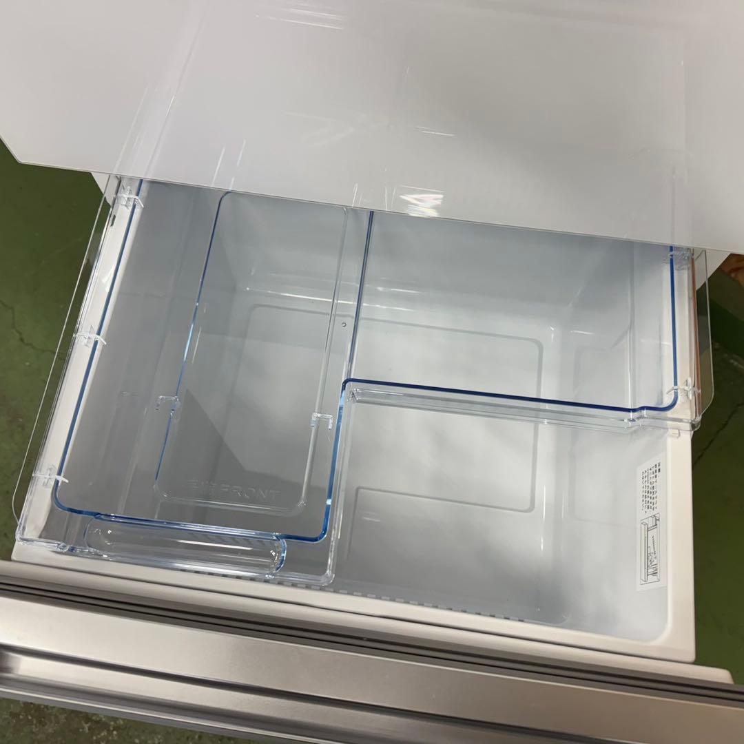 336★2025年製★未使用品★ヤマダ　冷蔵庫　大型　3ドア　自動製氷 300L