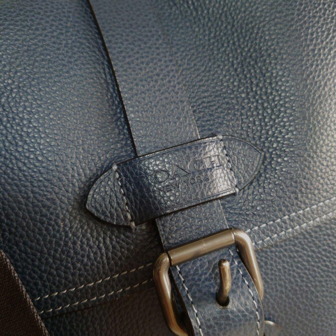 お値下げ致します！COACH　ショルダー　メッセンジャー　斜め掛け　F30623