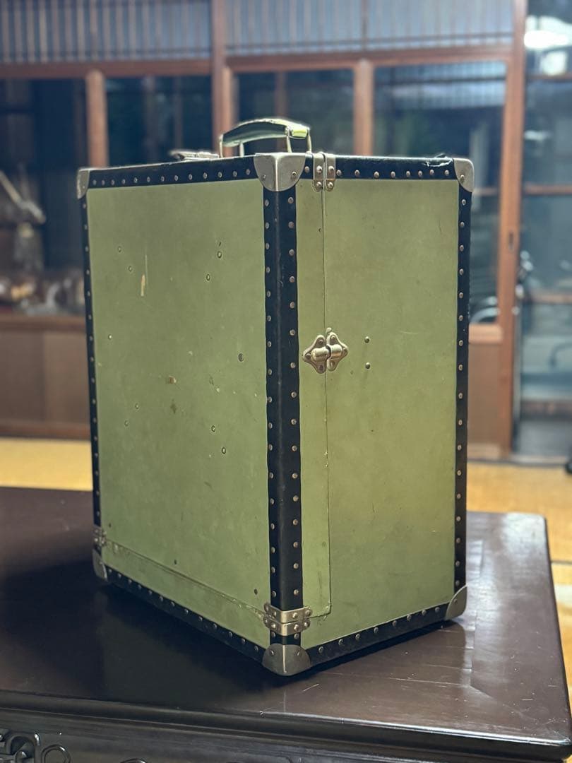 ドイツ　SIEMENS レトロ スピーカー 緑色 メッシュグリル付き