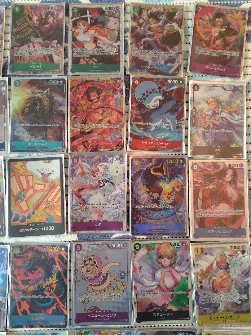 ワンピースカード　まとめ売り　2枚目だけで200枚以上のほぼSR（R、Pもある