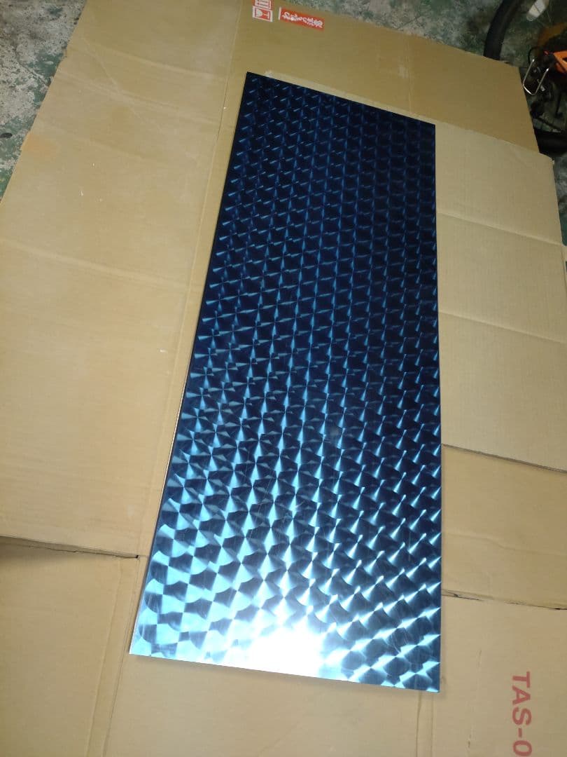 ステンレス ウロコ板 約120cm x 45cm 0.8mm厚