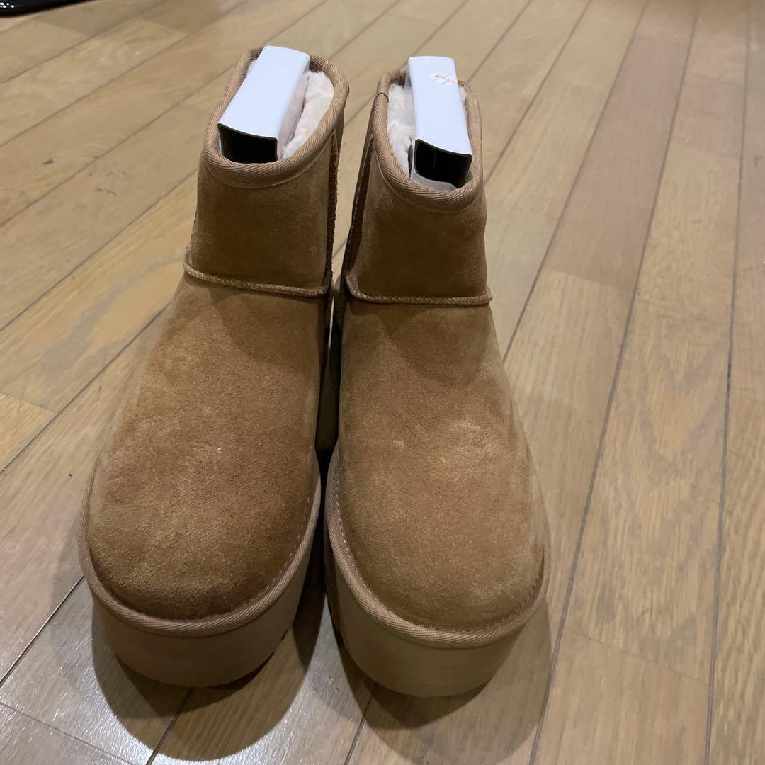 UGG ムートンブーツ ベージュ