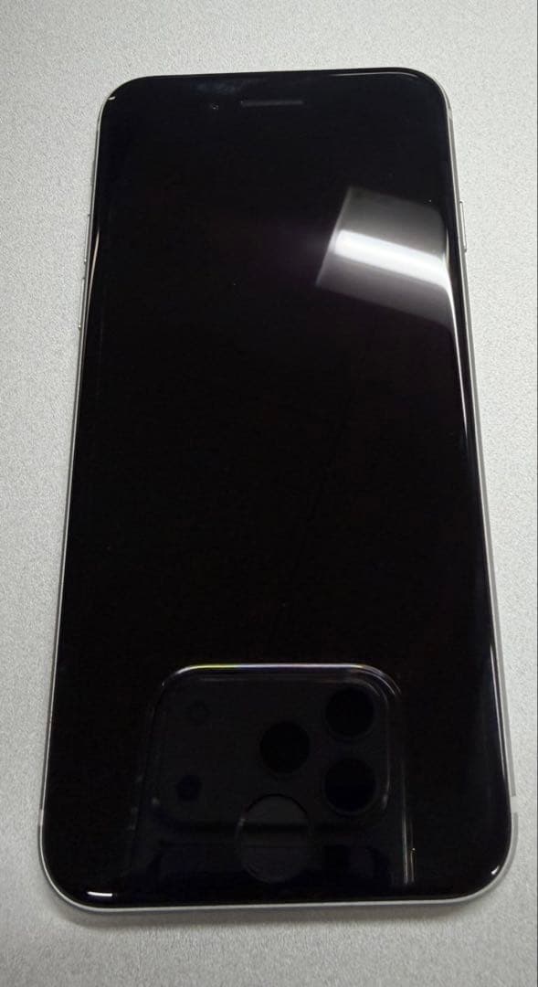 Apple iPhone SE2ホワイト 本体