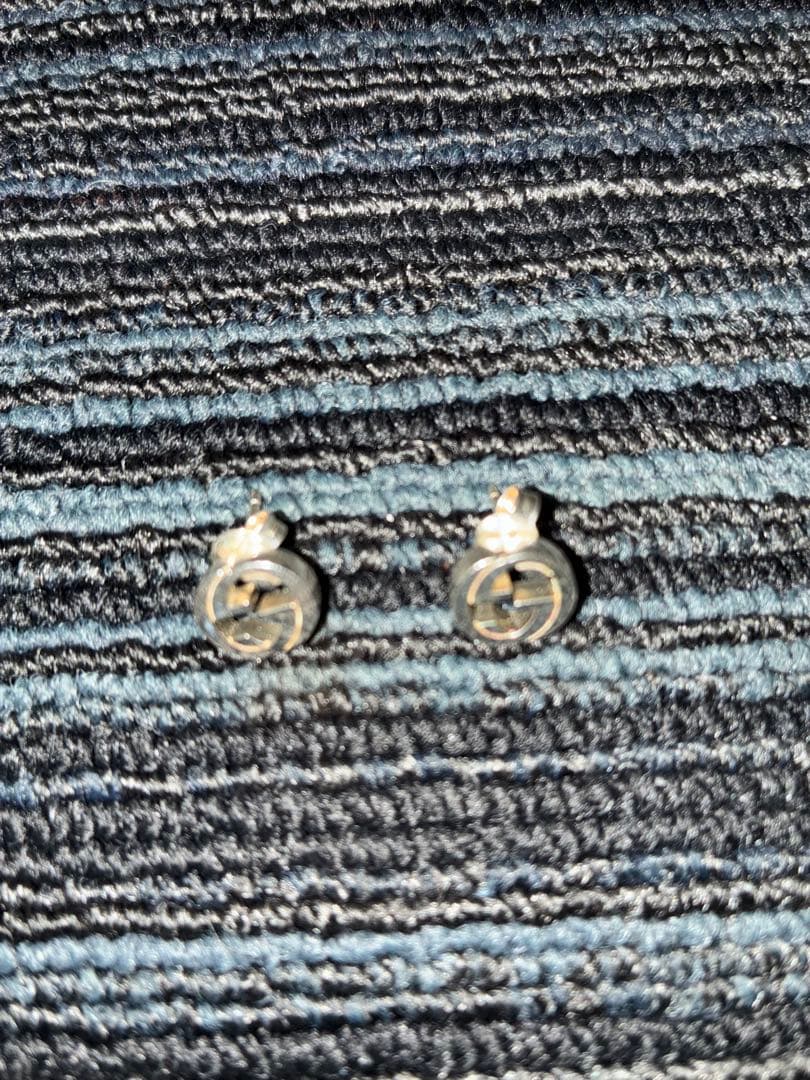 GUCCI ダブルGロゴ ピアス(両耳用)