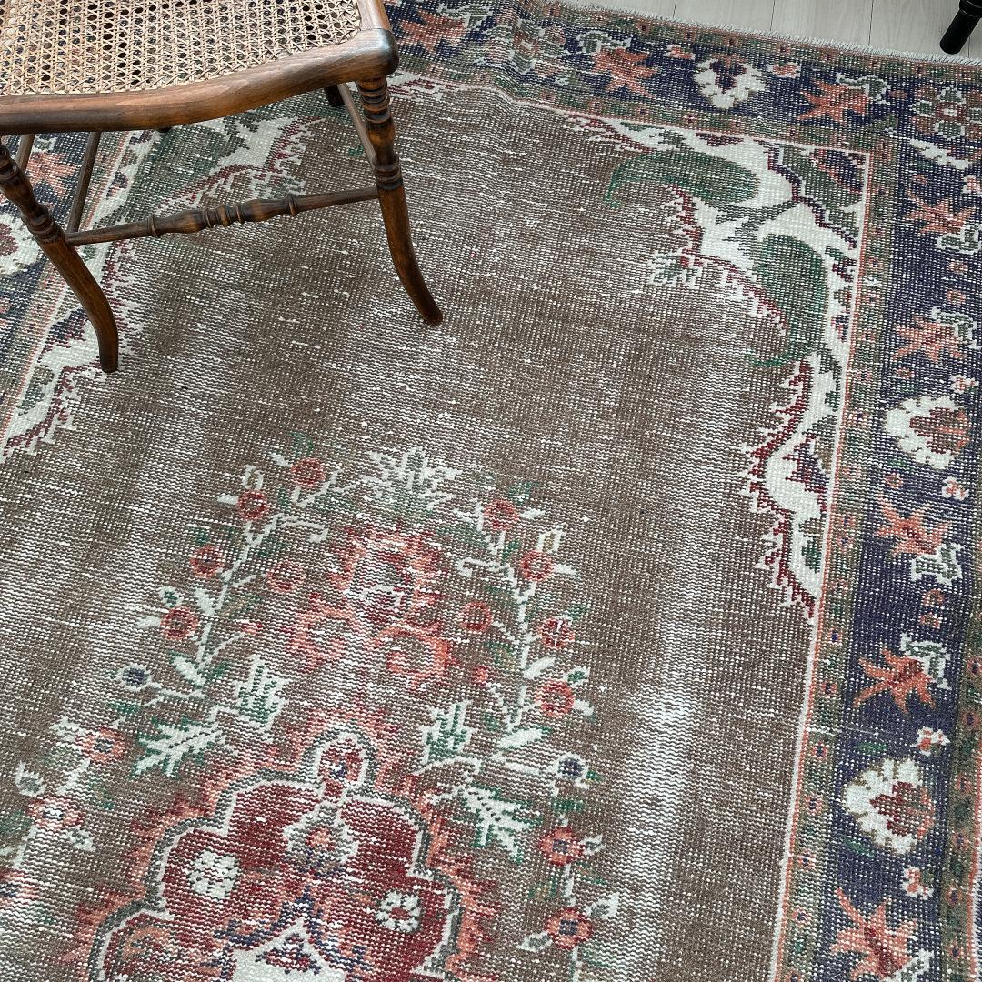 トルコヴィンテージラグ A71 超大判 レア トープ ブラウン ネイビー カーキ