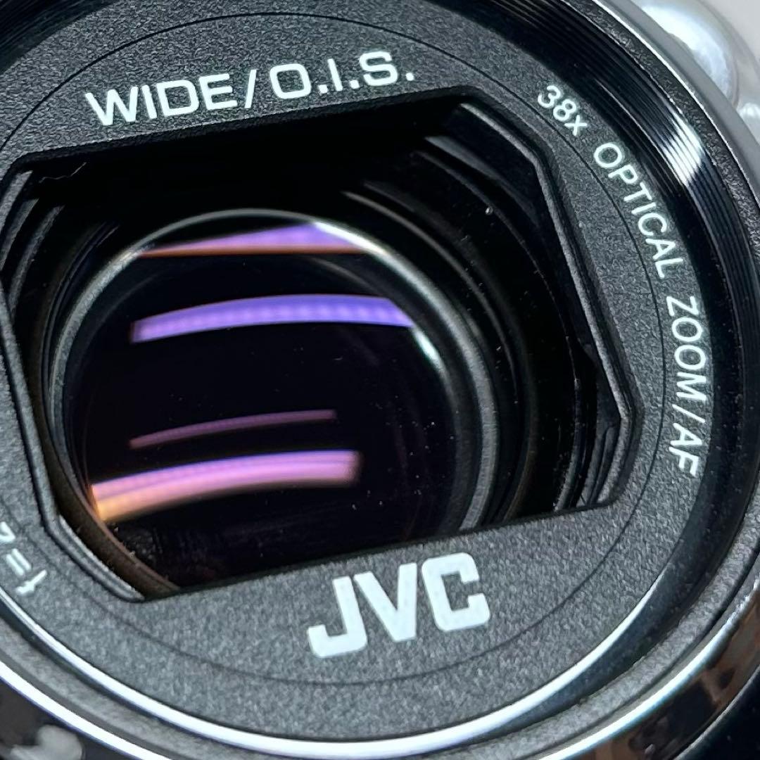 JVCビデオカメラ　Everio GZ-E565 エブリオ　バッテリー2コ