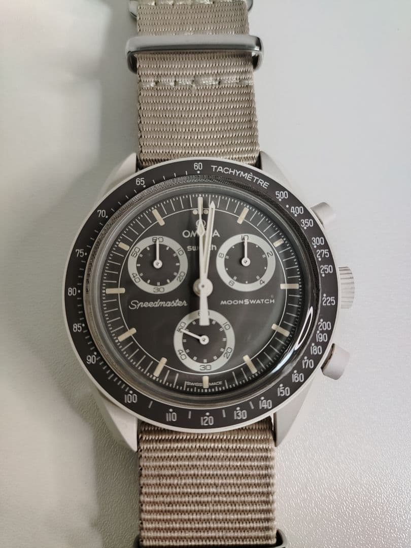 omega swatch mission on earth desert　オメガ