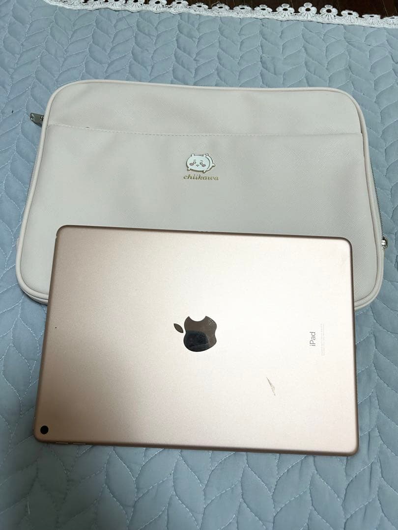 iPad air 第3世代 ちいかわケース付き