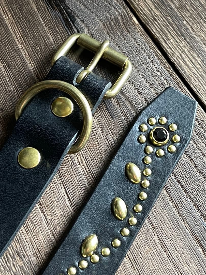 スタッズナローロングベルト　24㎜　 真鍮　フラワー　HTC CALEE