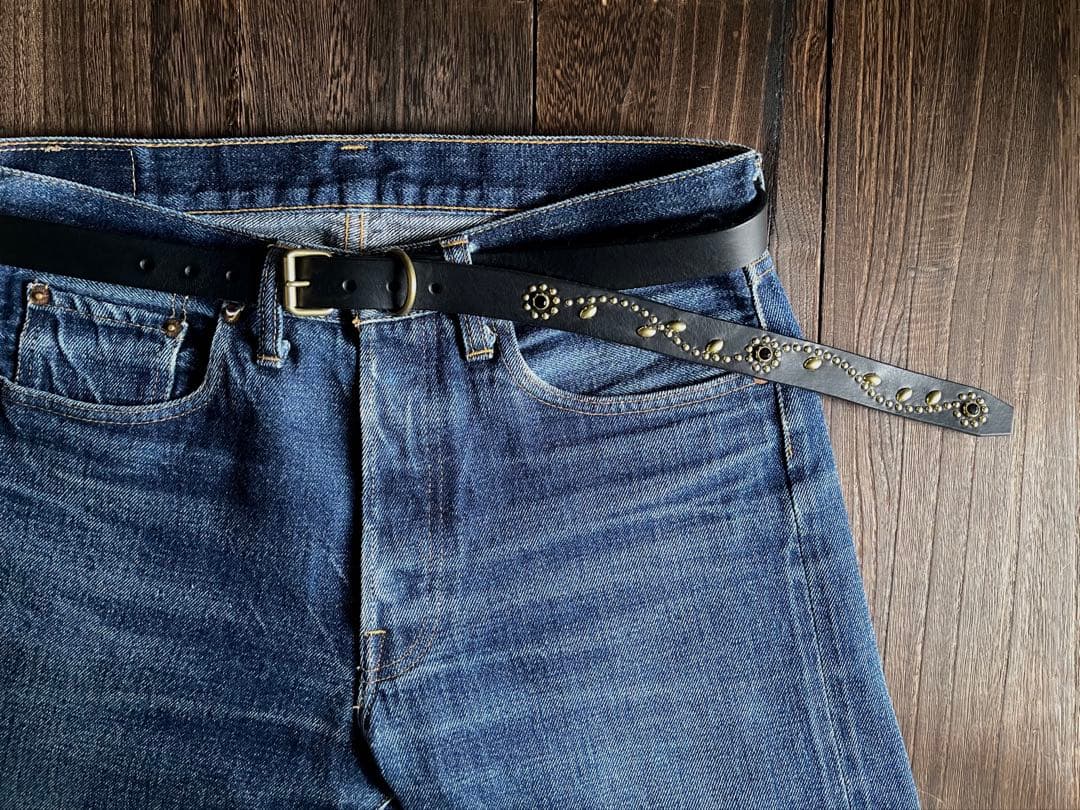 スタッズナローロングベルト　24㎜　 真鍮　フラワー　HTC CALEE