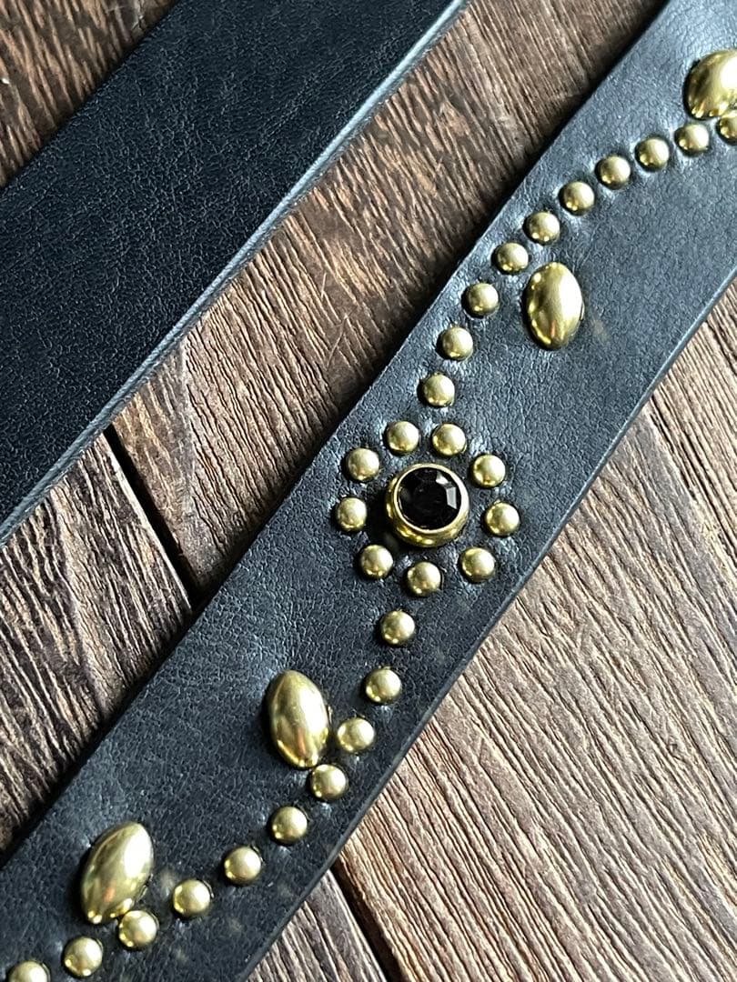 スタッズナローロングベルト　24㎜　 真鍮　フラワー　HTC CALEE