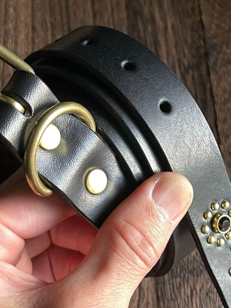 スタッズナローロングベルト　24㎜　 真鍮　フラワー　HTC CALEE