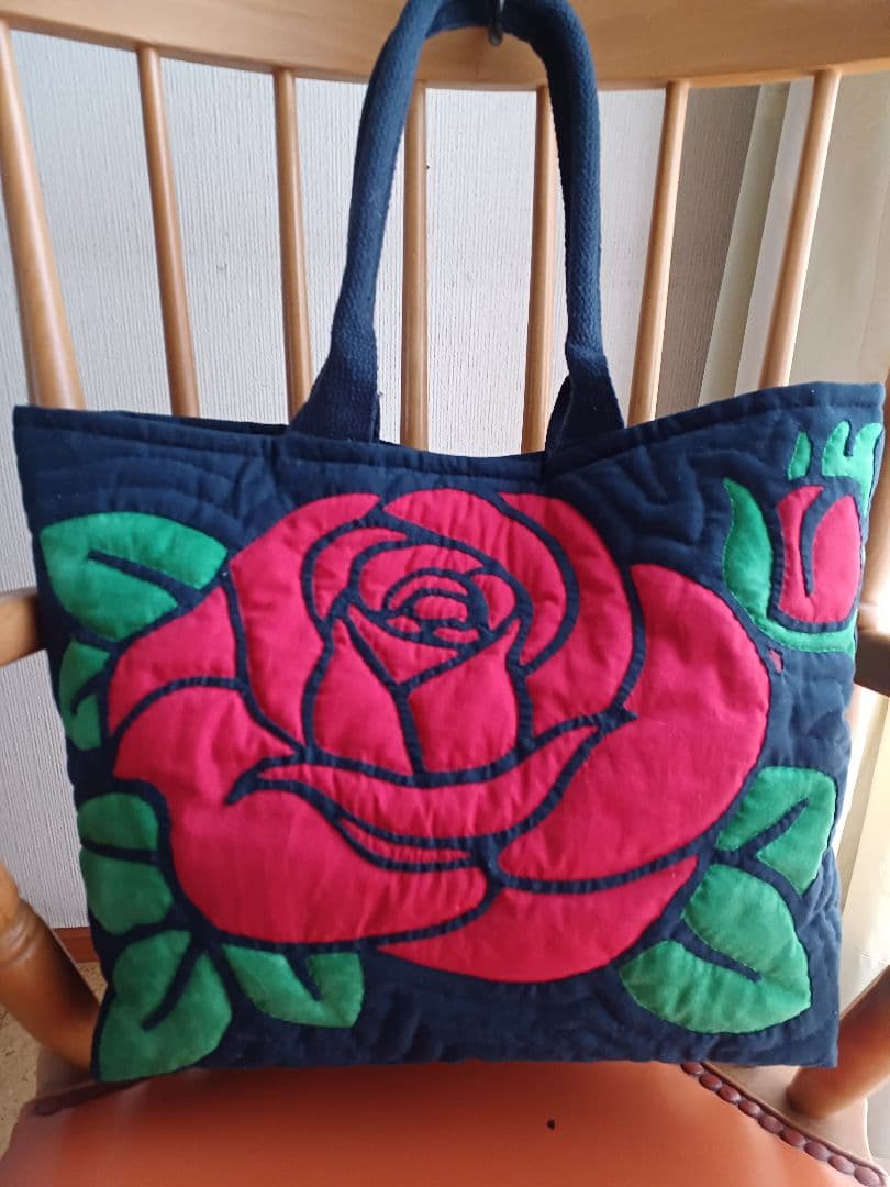 ハワイアンキルトトートバッグ(薔薇)