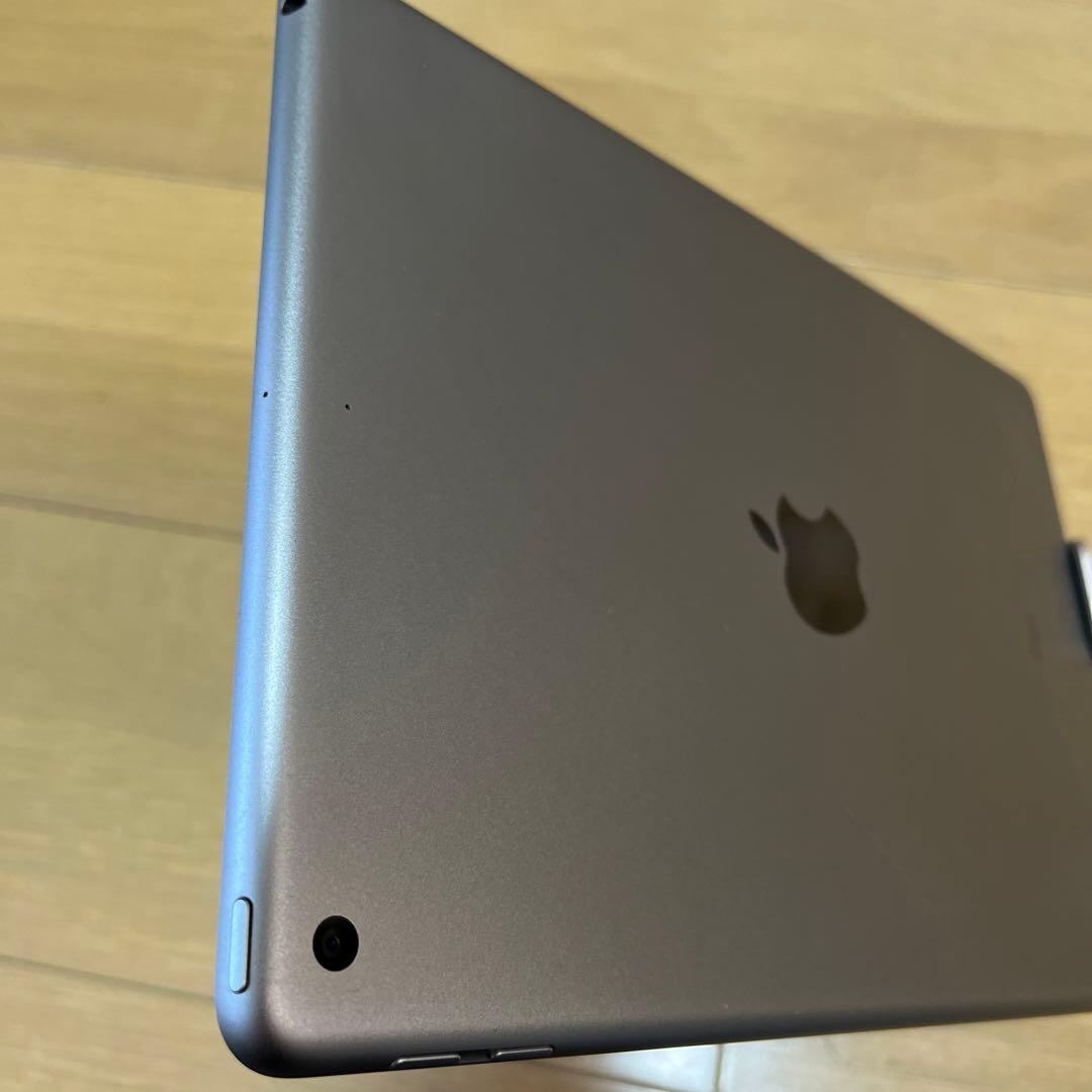 iPad6世代Wi-Fi モデル 32G スペースグレイ
