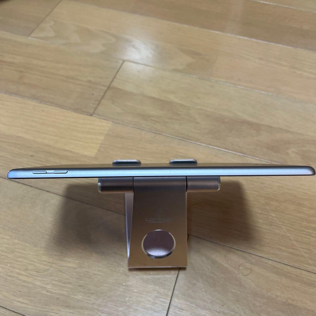 iPad6世代Wi-Fi モデル 32G スペースグレイ