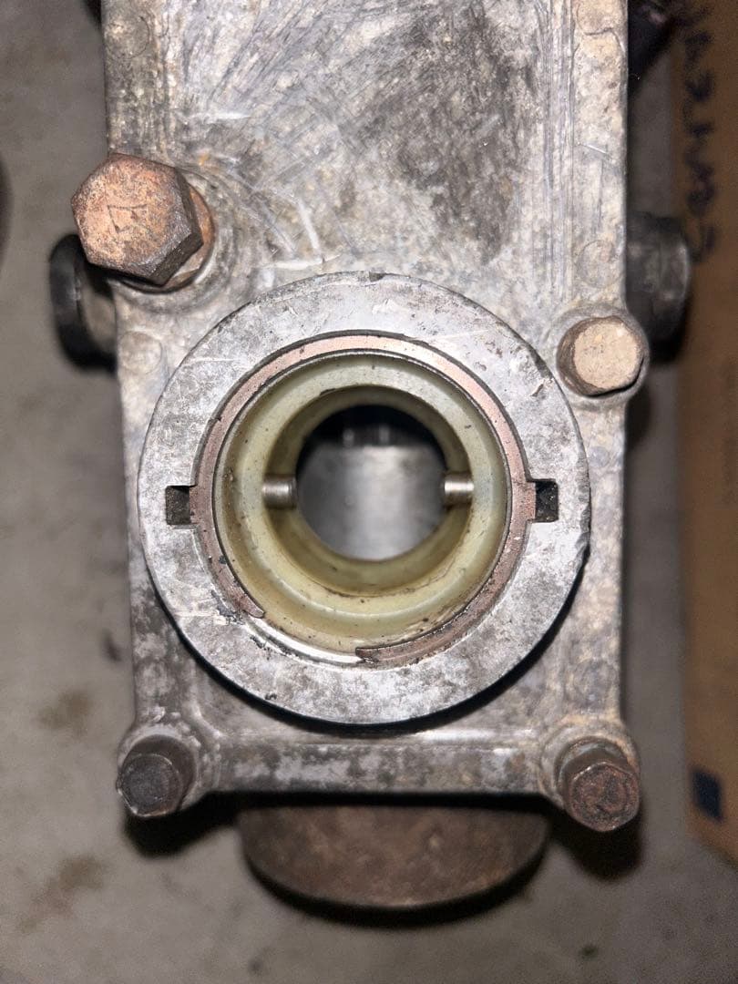 日産　A31 セフィーロ　rb20det ミッション