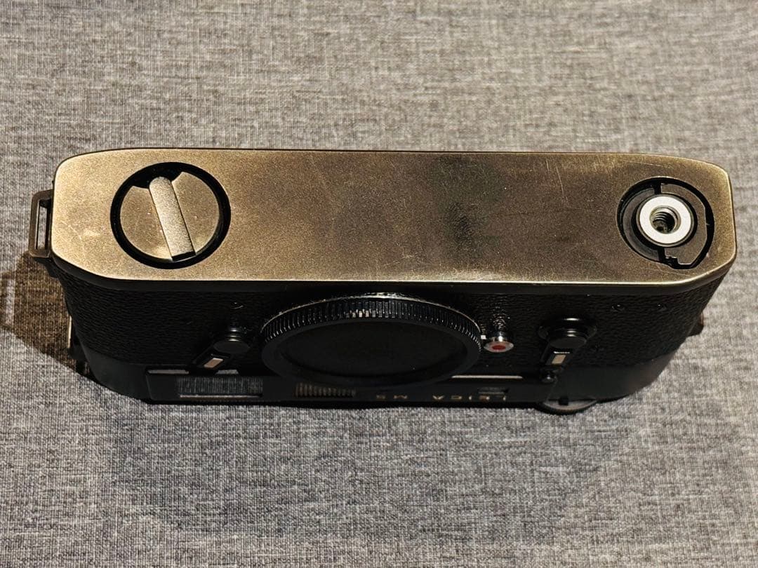 フィルムカメラ Upgraded Leica M5: Voltage changed 3Lug