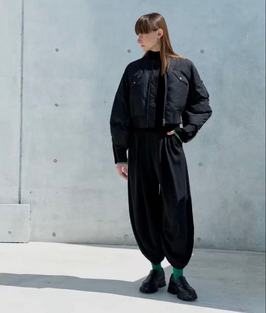 LAEMUSE SHORT PADDED MA-1 ジャケット定価27500円