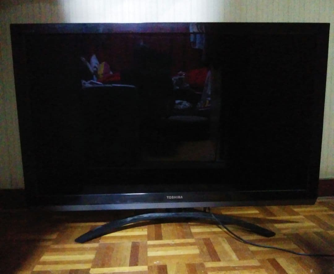 レグザ　テレビ本体　４２V　ジャンク品