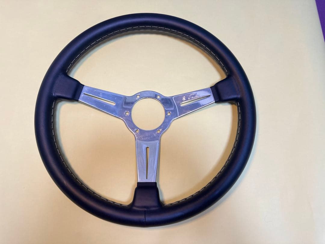 ハンドル　ナルディ　イタリア製