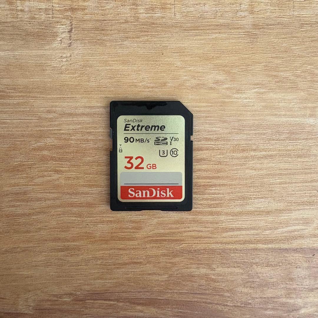 Nikon D7500 デジタル一眼レフカメラ