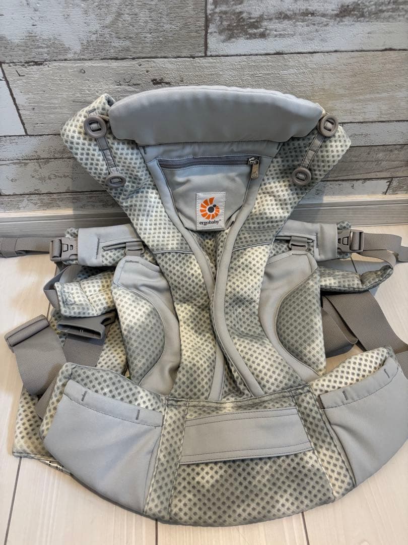 ergobaby OMNI breeze オムニブリーズ タイダイグレー