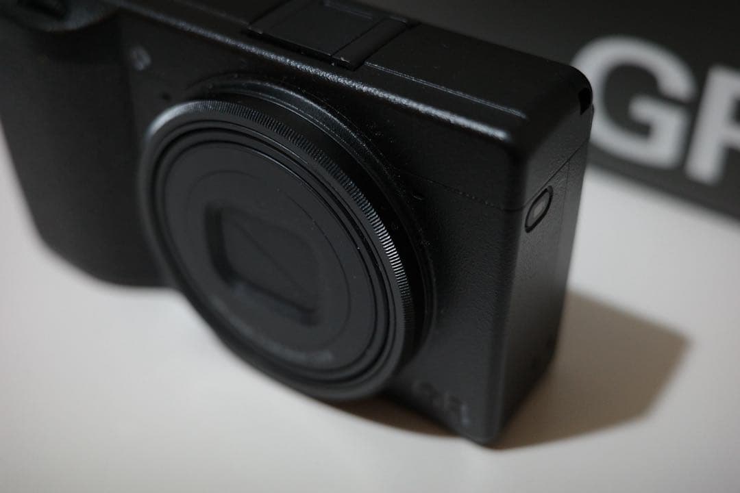 【かばお博士】RICOH GRⅢ 総ショット数2098 【美品】