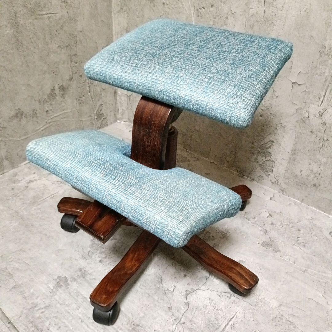 【希少品】　STOKKE バランスチェア ウィング　腰痛対策　姿勢矯正