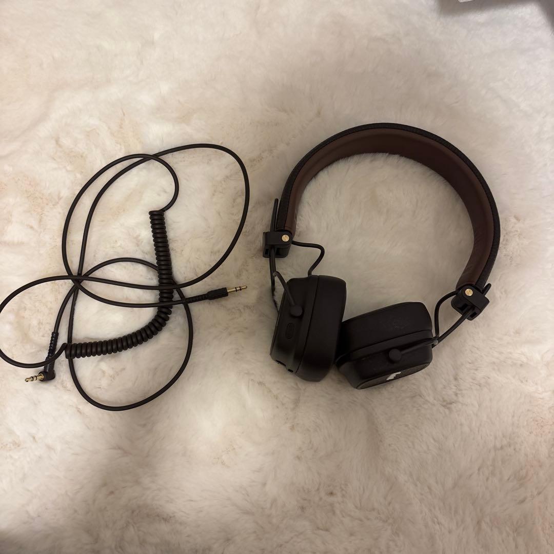 マーシャル ヘッドホン