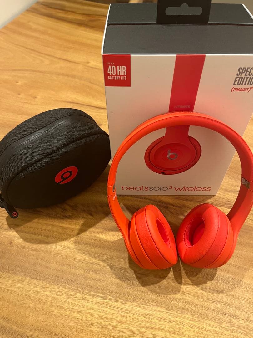 Beats Solo3 ワイヤレスヘッドホン 赤