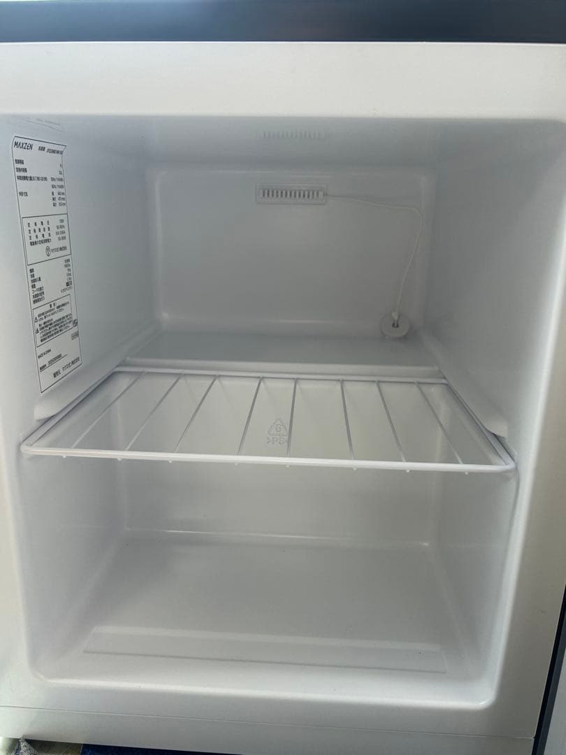 名古屋市内無料配送40★マックスゼン 冷凍庫 2025年製 33L