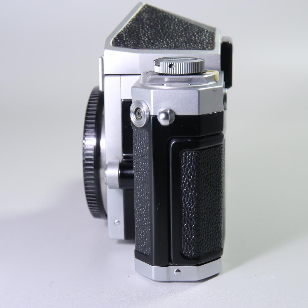 ☆初期モデル☆美品の完全動作 Nikon F アイレベル　＃338