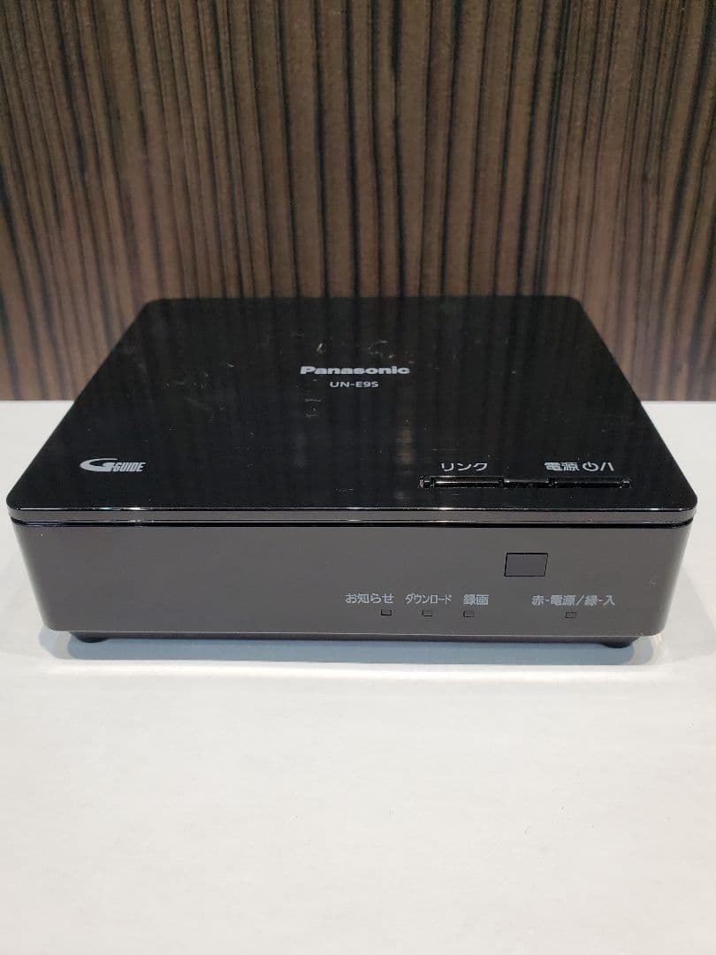 Panasonic UN-E9S テレビ　チューナー　付属品あり　すぐ使えます