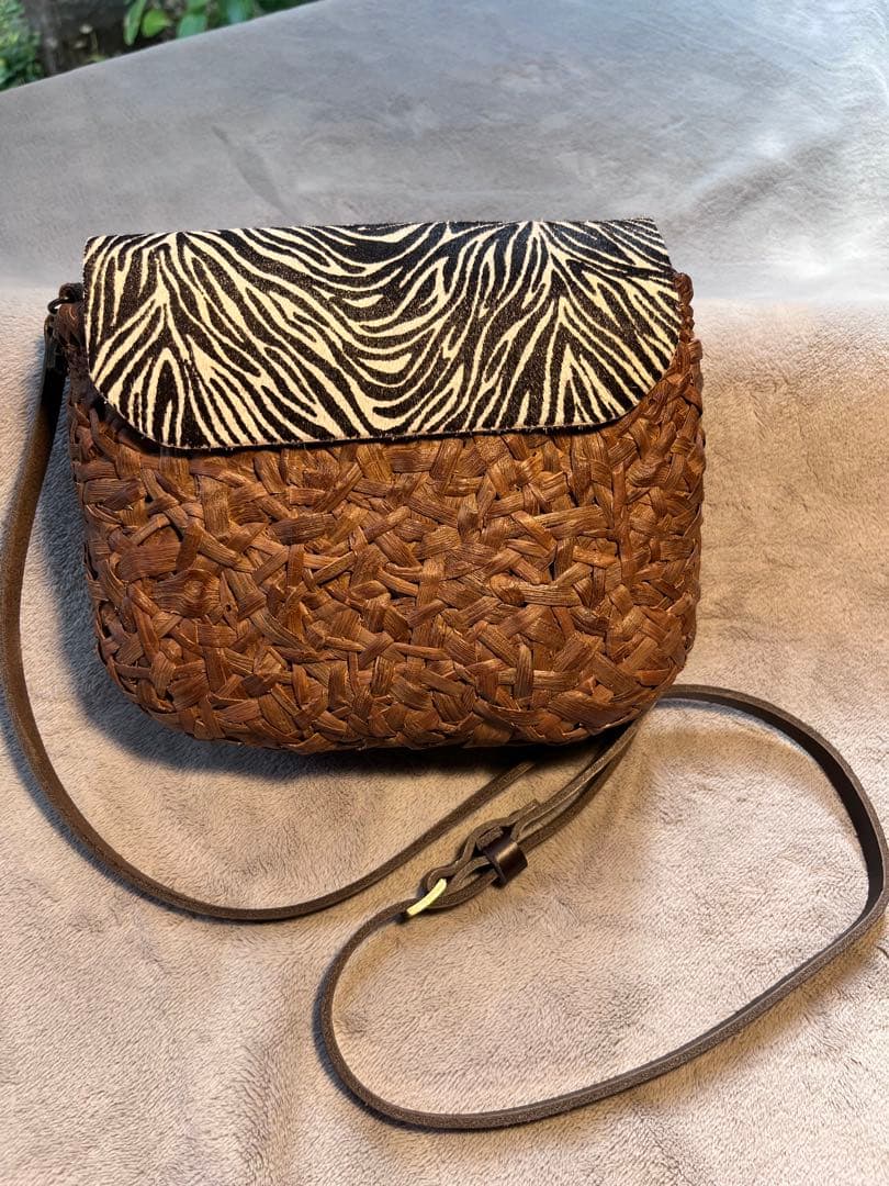 山葡萄　ポシェット　山葡萄籠