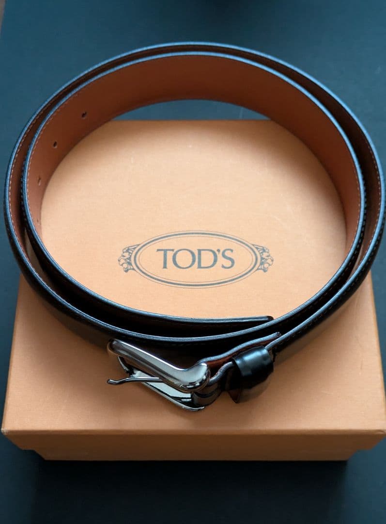 トッズ　ベルト　ブラック