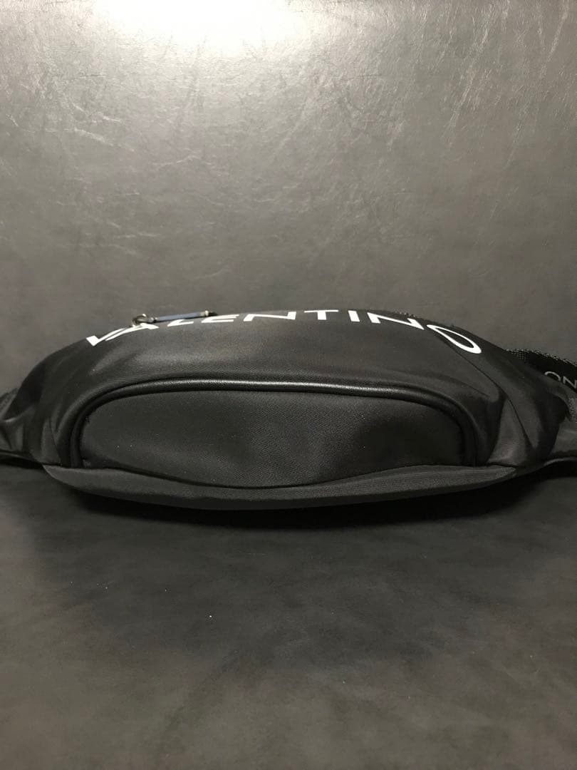 極美品⭐︎ マリオ ヴァレンチノ　ボディバッグ　ウエストバッグ　ウエストポーチ