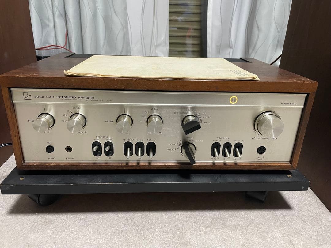 LUXMAN 505X ソリッドステートアンプ取り扱い説明書が有り