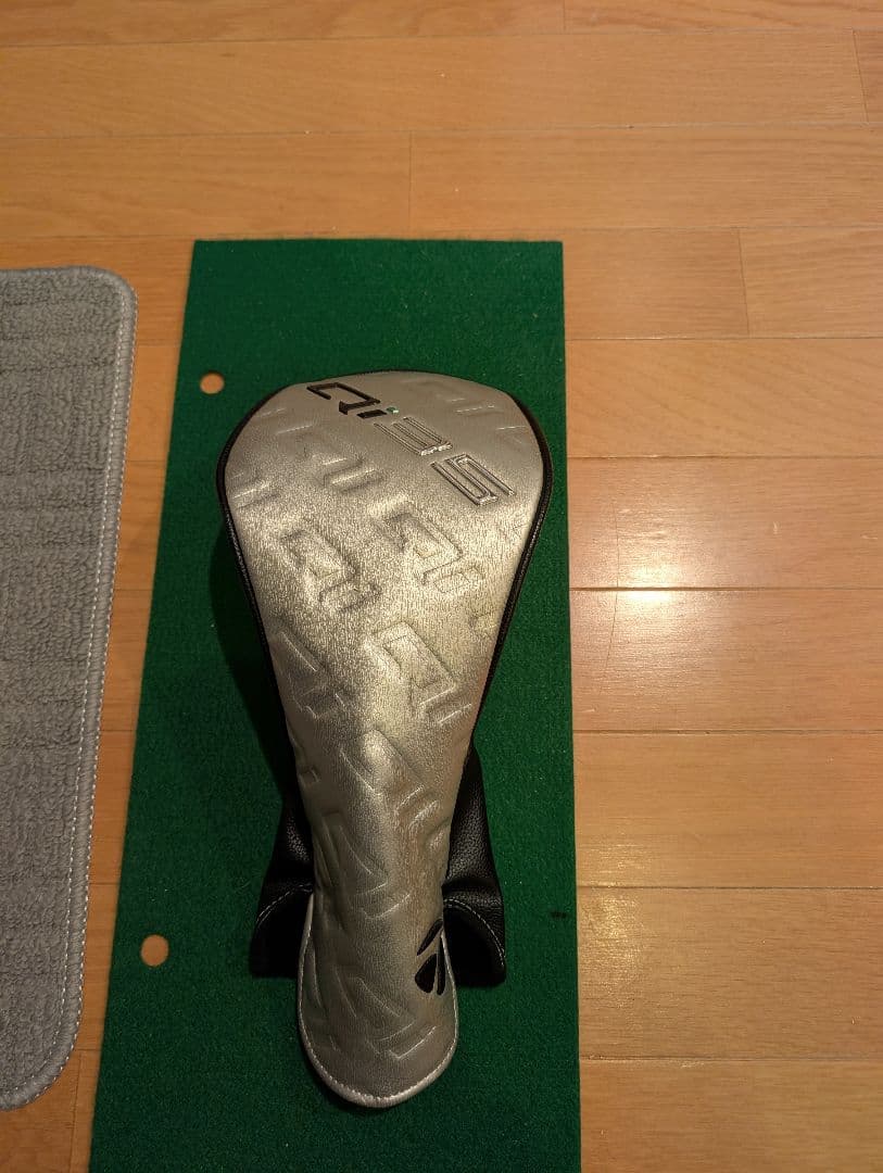 テーラーメイドQI35ドライバー　シャフトSR