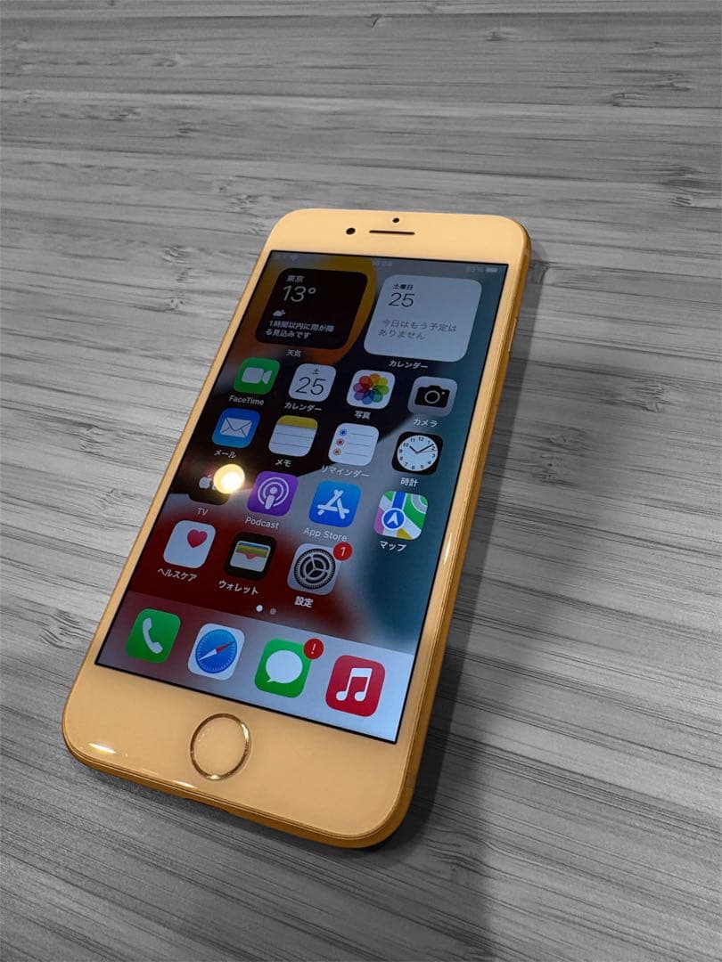 iPhone 8 64GB シルバー 美品 動作良好 インスタ投稿に抜群