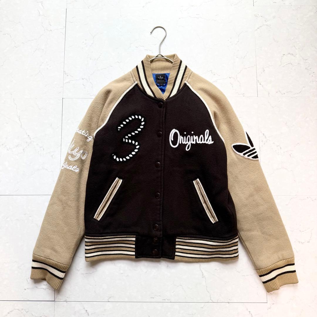 レア アディダス スタジャン L 原宿店3周年記念限定 ベージュ ブラウン