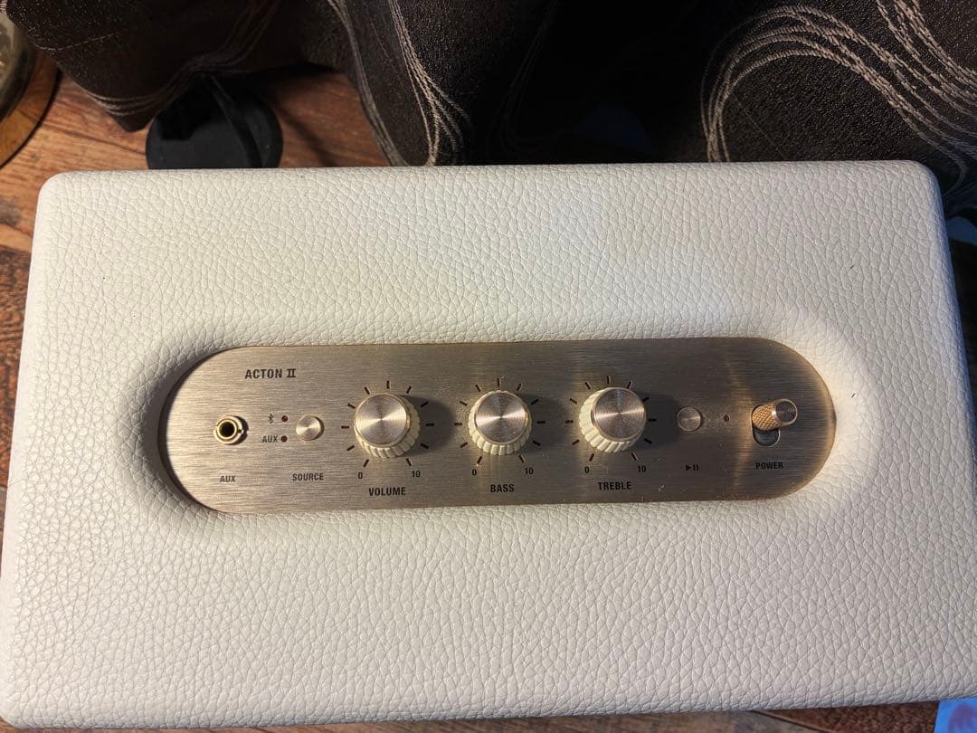 Marshall Acton II ホワイト