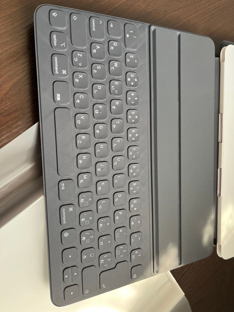 純正iPad Pro 12.9インチ用スマートキーボードフォリオ