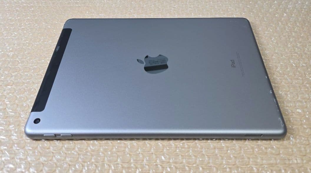 ゆ*様 iPad 6■バッテリー極良品■Wi-Fi+セルラー版■265