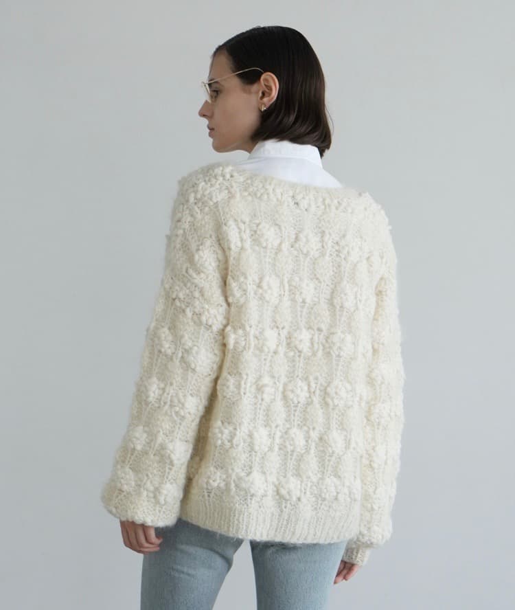 ★CLANE人気BUMPY OVER V NECK KNIT TOPS★白★新品