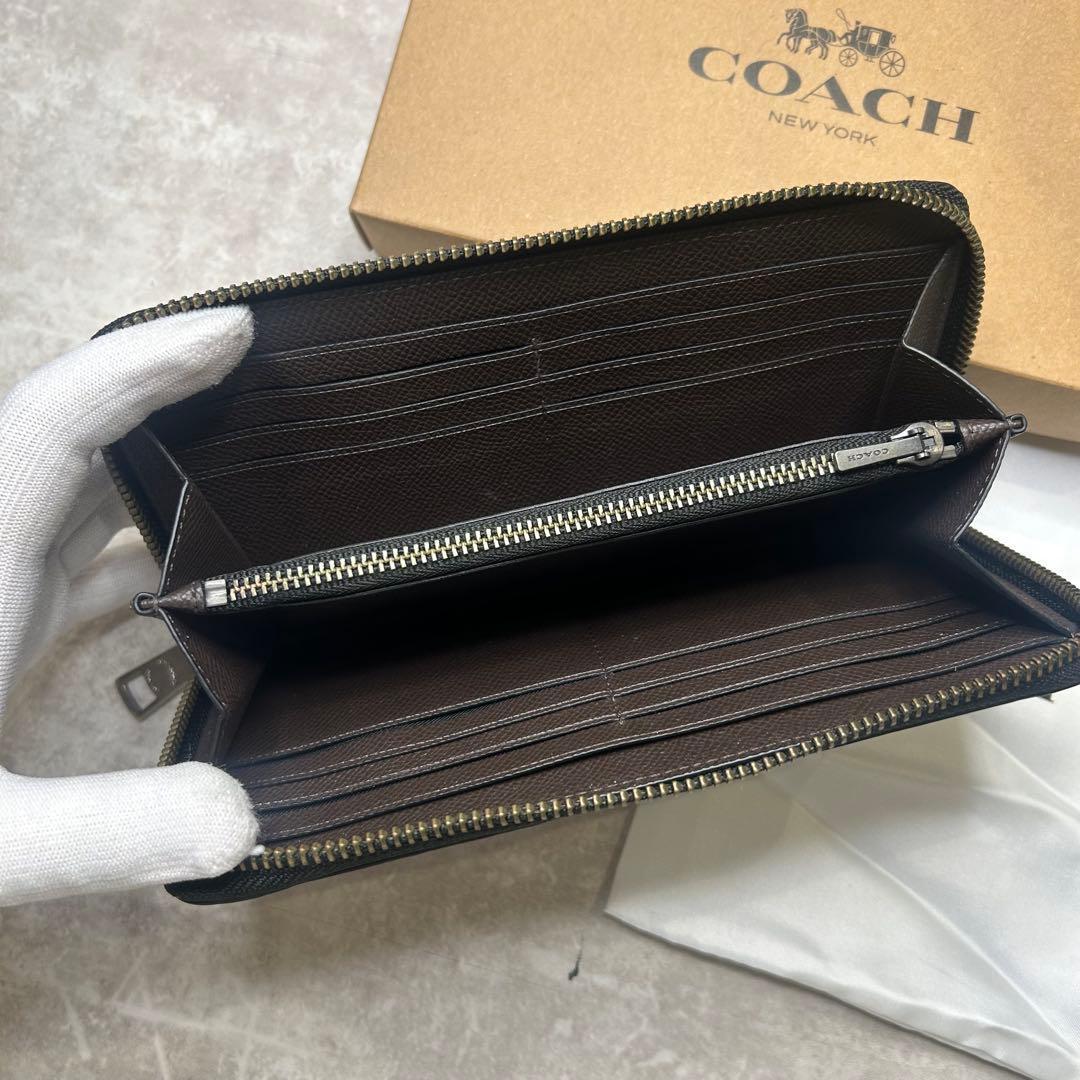 新品未使用 コーチ シグネチャー型押しエンボス レザー ブラウン 長財布