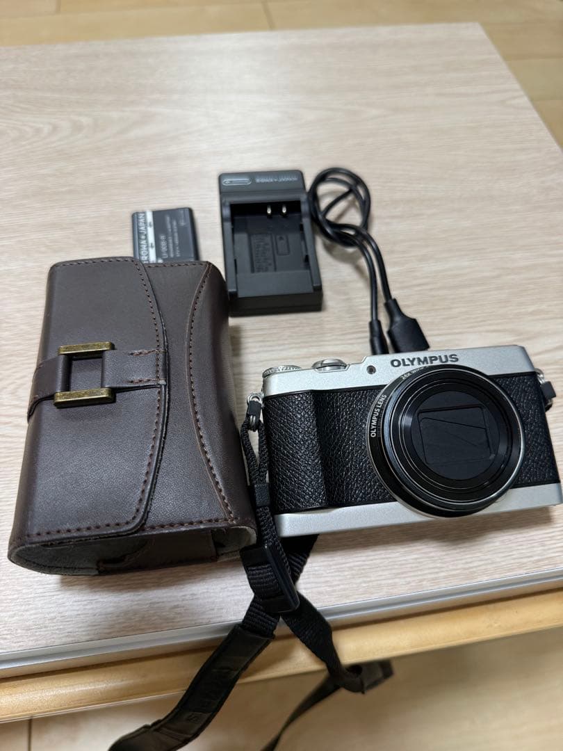 デジタルカメラ OLYMPUS STYLUS SH-3