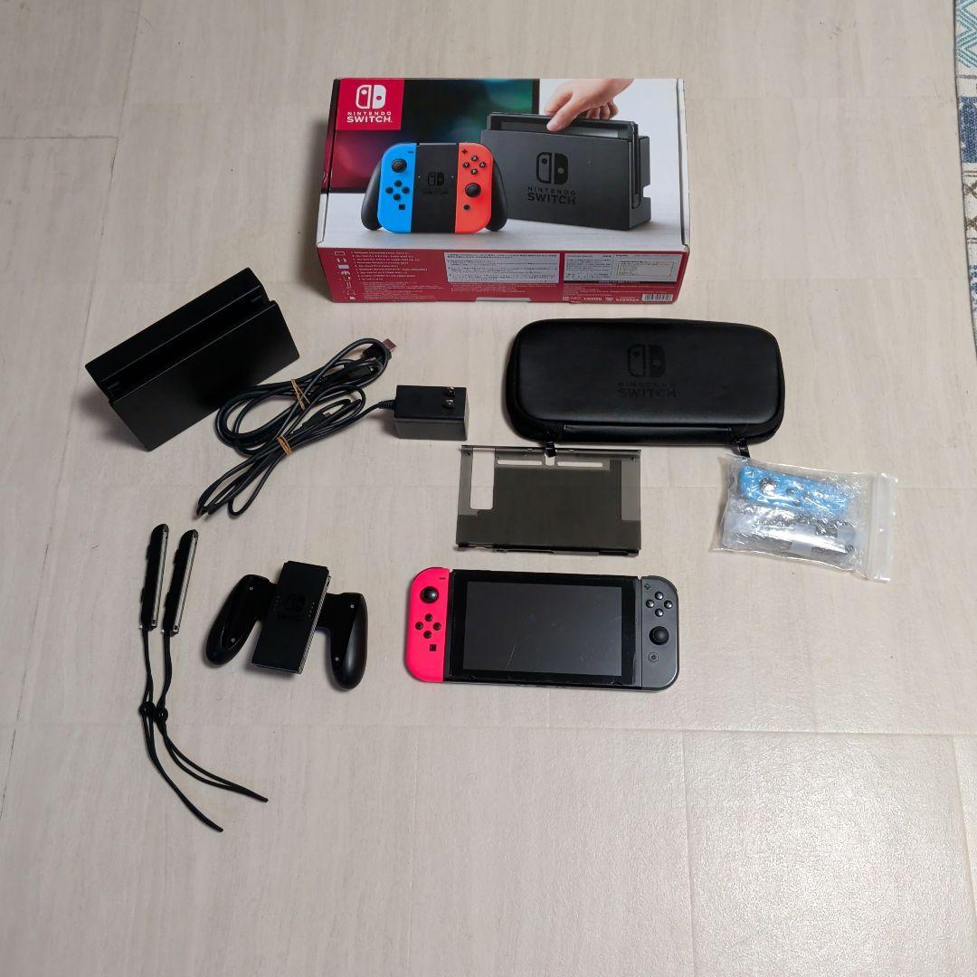 ジャンク品 Nintendo Switch本体 ケース及びジャンク左側ジョイコン