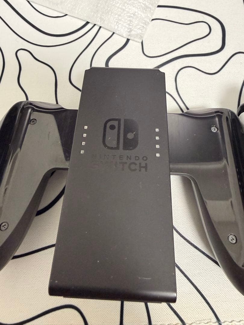 Nintendo Switch グレー 本体(Joyconは有機ELの白)