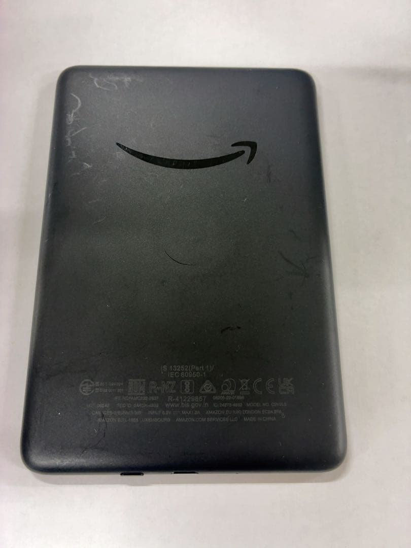 Kindle Paperwhite 第11世代 16GB 広告ありモデル